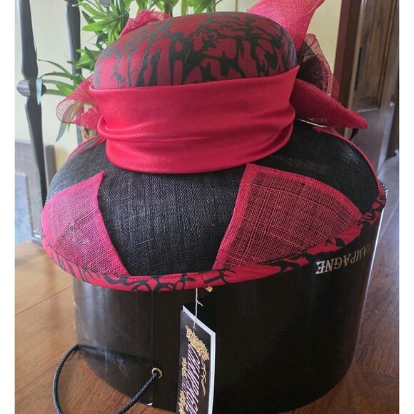 NIB Champagne Italy Red And Black Vnt Derby Church Special Occasion Hat